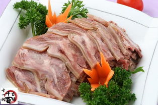 香味浓郁的传统酱驴肉 酱汤卤水工艺制作